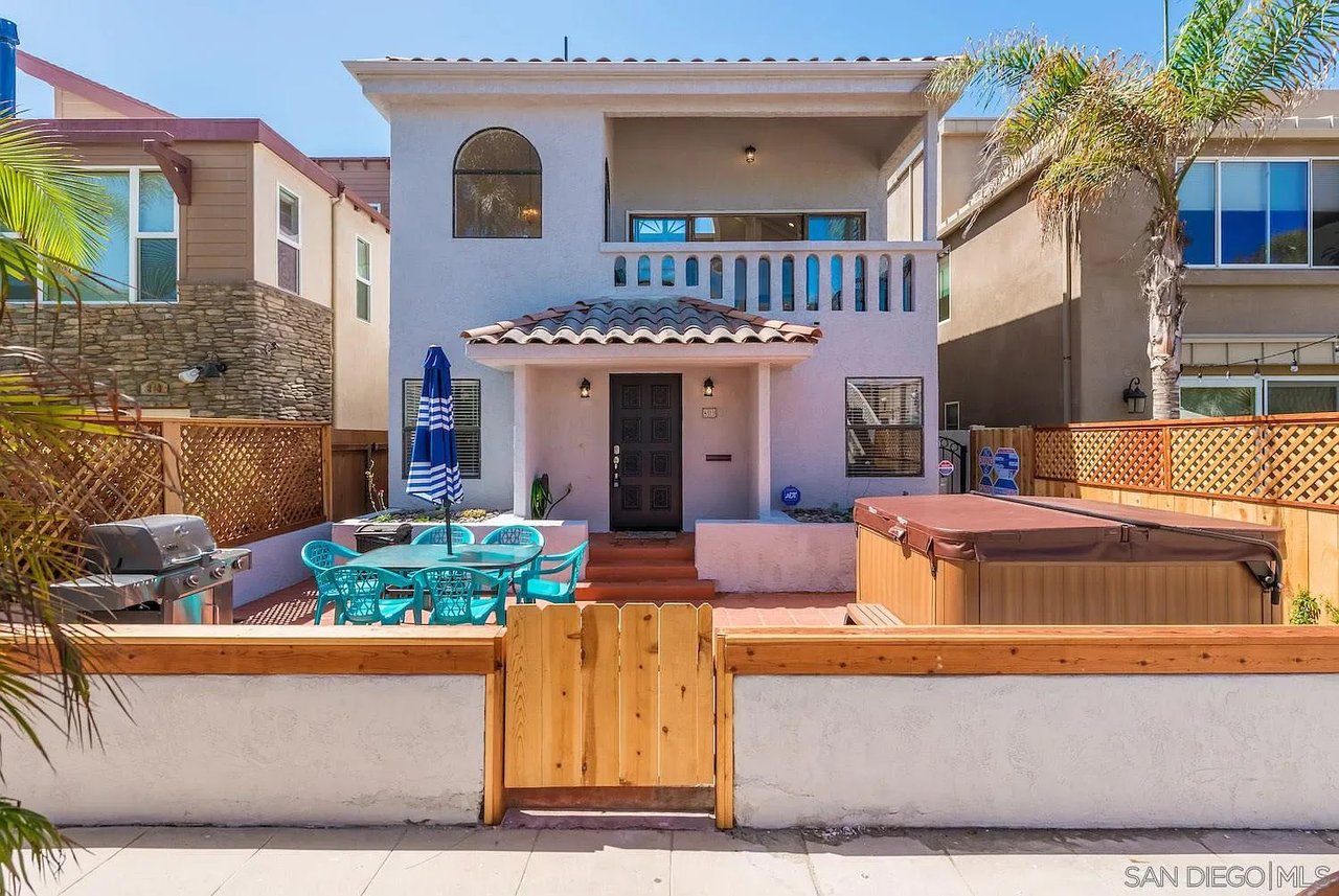 809 Deal Ct