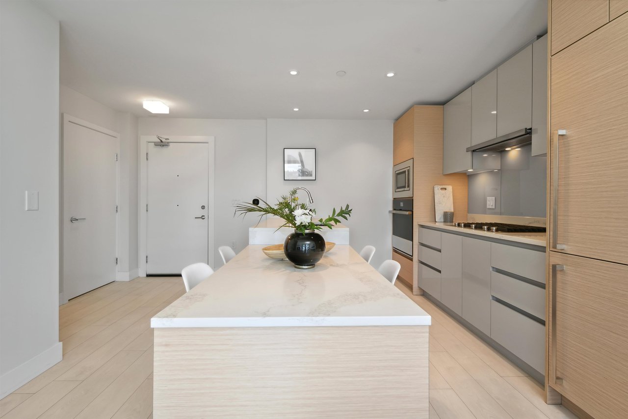 1708-3538 Sawmill Cres