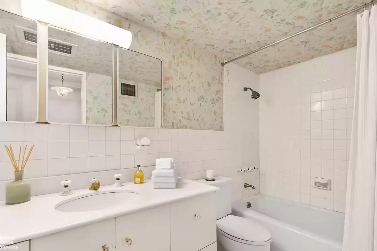 27 E 65th Street Unit: 11C