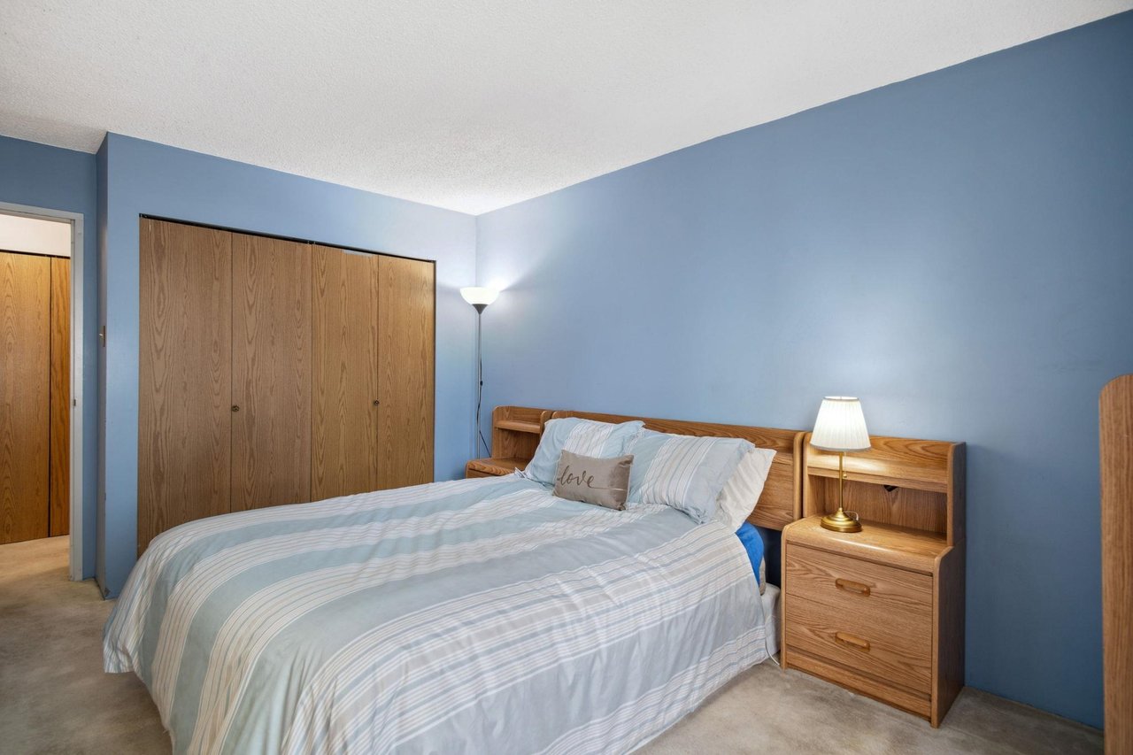 210-8400 Lansdowne Rd