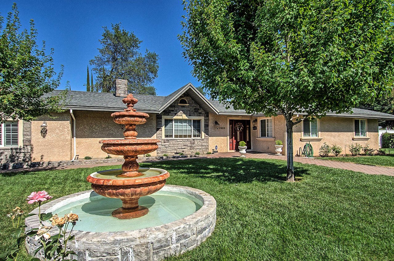 3965 Cheryl Dr