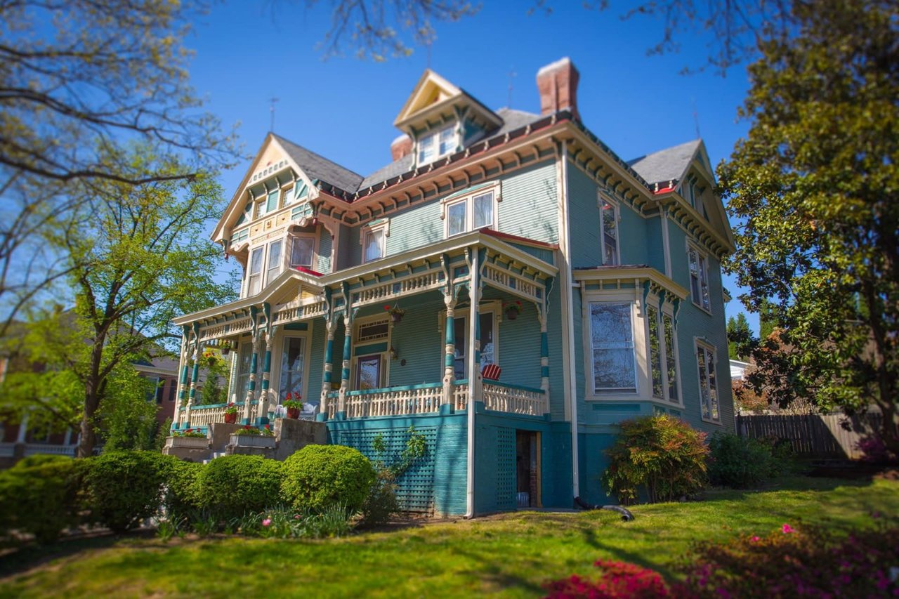 The Benefits of Listing Your Home with an Experienced Salem Real Estate Agent