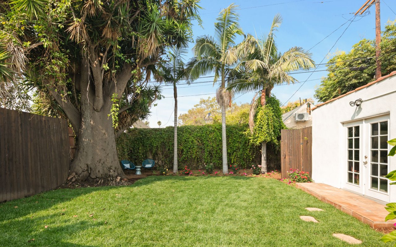 133 N Crescent Heights Blvd