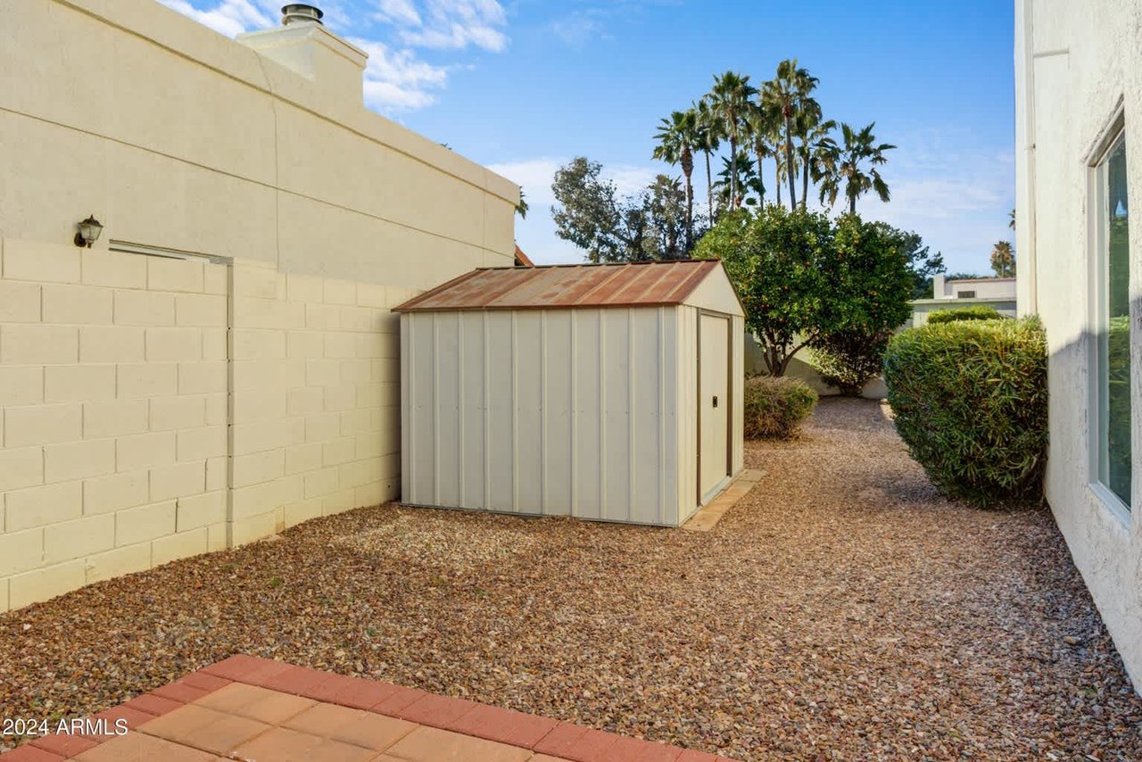 8462 E SAN BERNARDO Drive