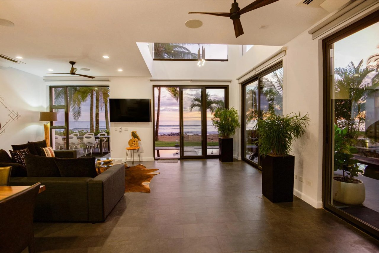 Titled Beachfront Luxury Estate, Jaco, Puntarenas