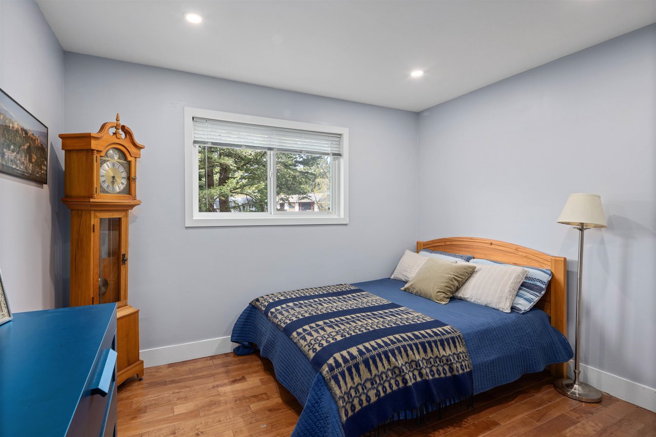 2544 Orkney Wy