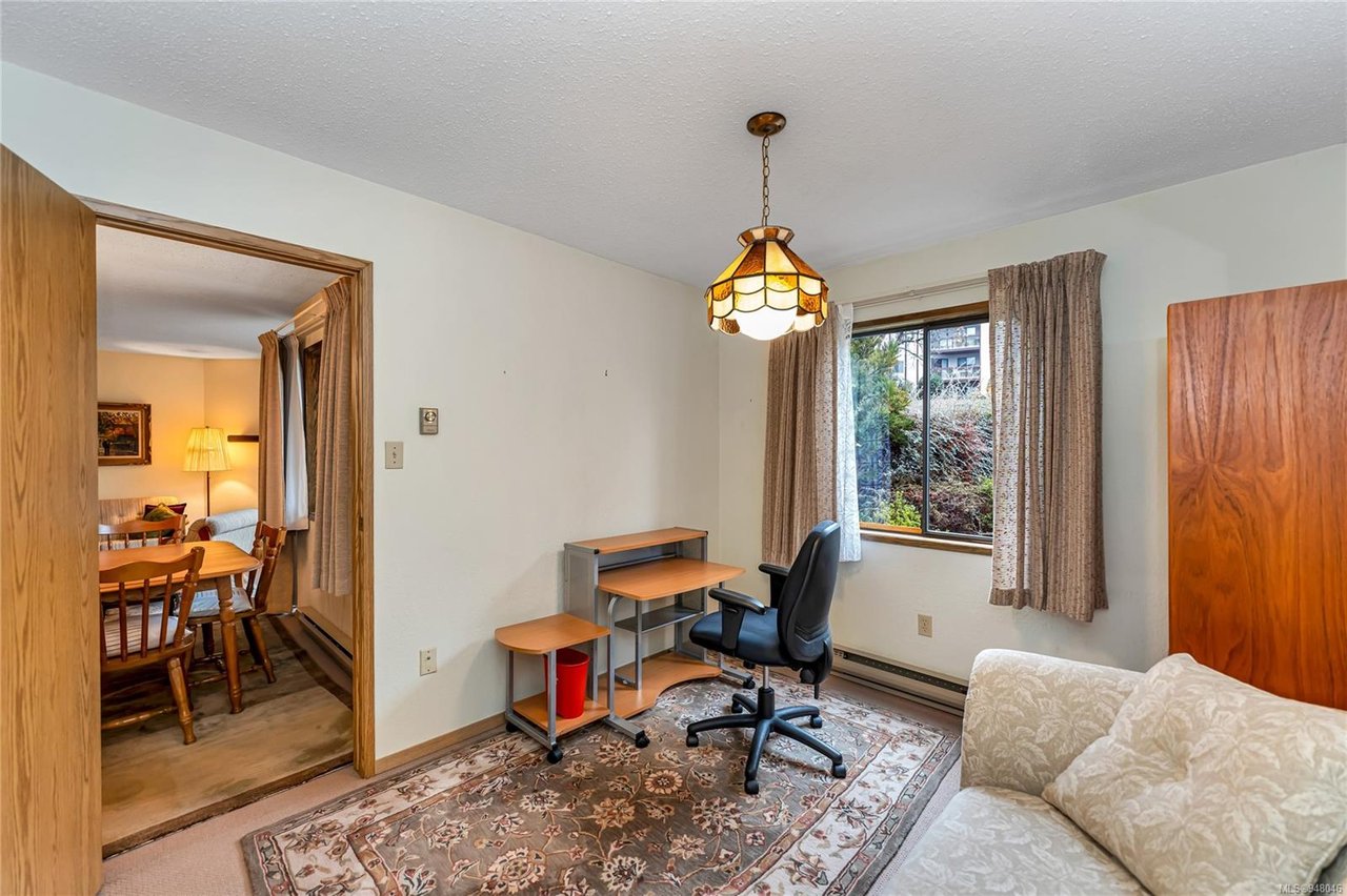 202-71 Gorge Rd