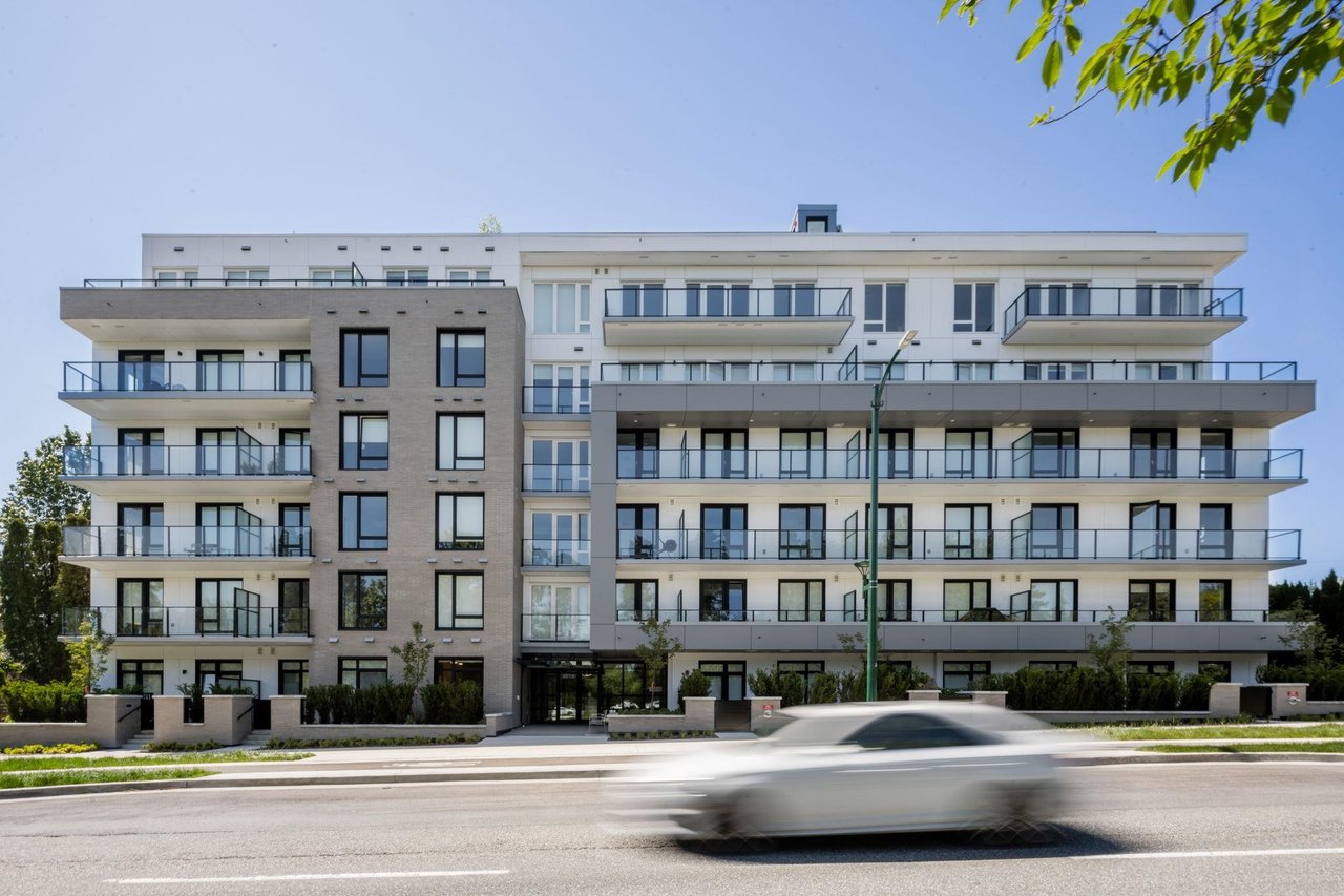 106-6859 Cambie St