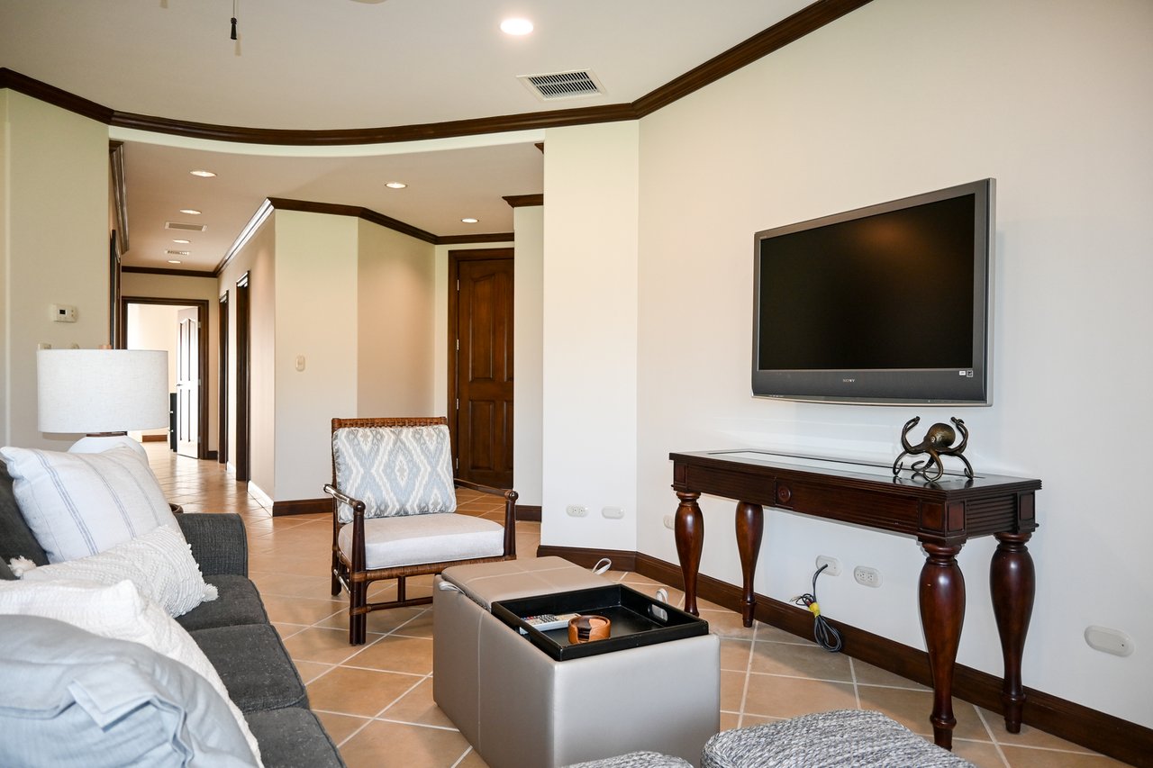 Upgraded Ocean View Condo, Los Suenos, Puntarenas