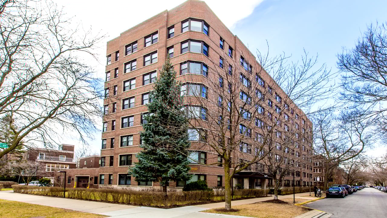 4880 N Marine Drive # 513