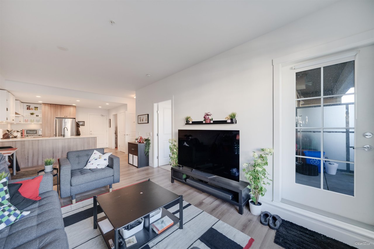 B205-20487 65 Ave