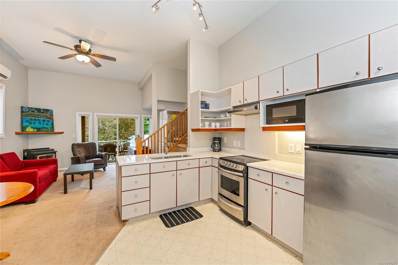 5003 Prospect Lake Rd