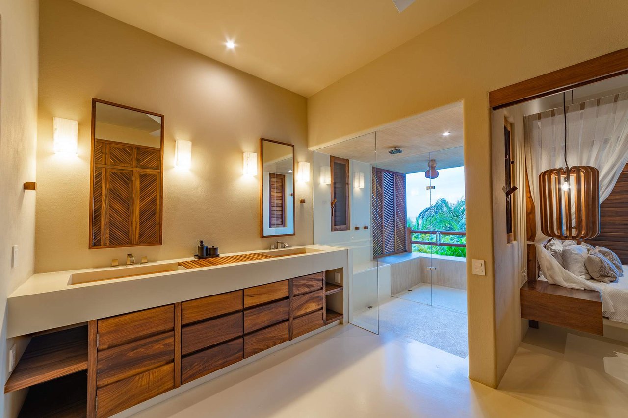 4 bedroom, Single Family Homes, Villa Playa, Montecito Beach Village