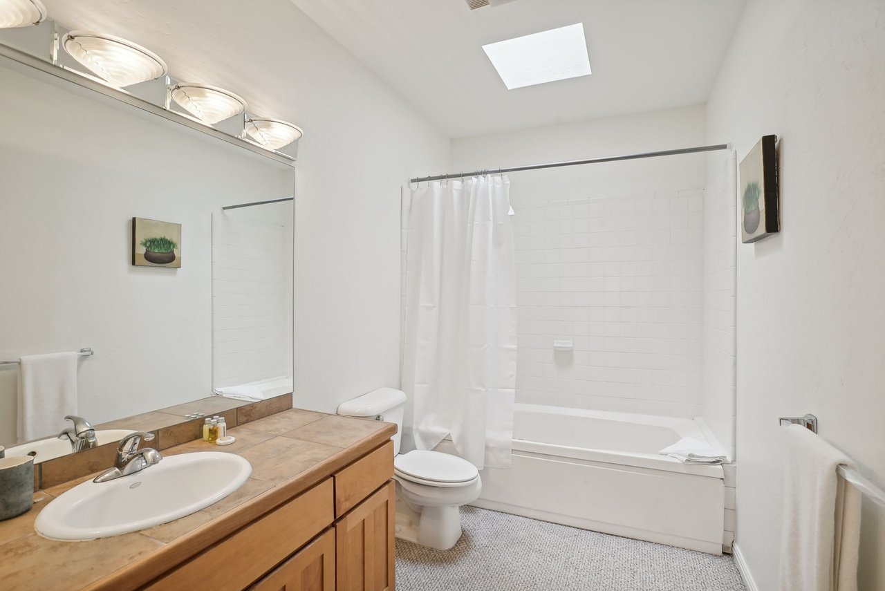 1403 Park Avenue #303