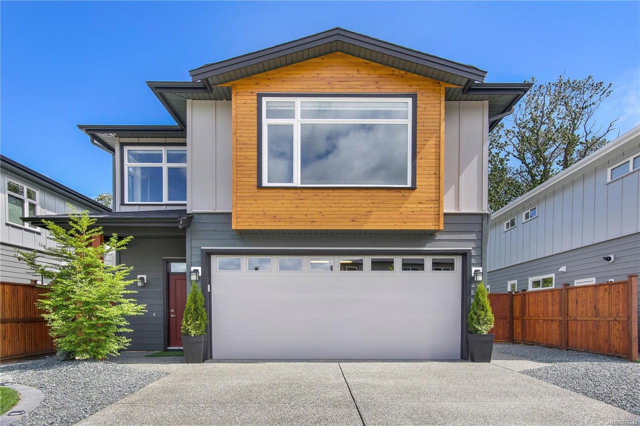 2187 Deerbrush Cres