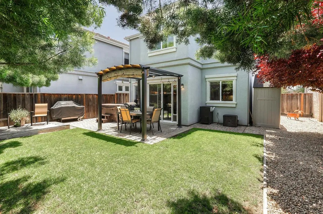 16890 San Jose Ct