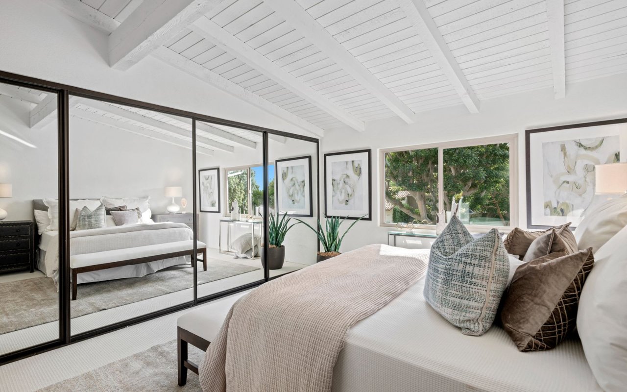 408 Vista Flora