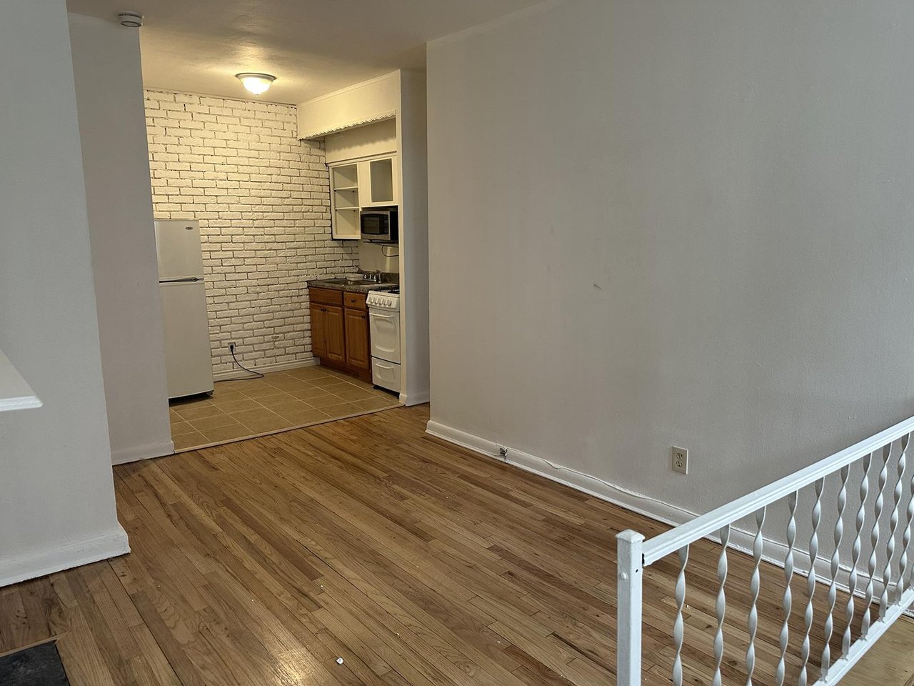 346 East 19th Street, Apt D