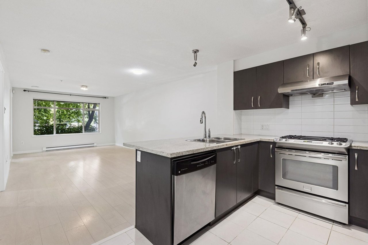 101-9288 Odlin Rd