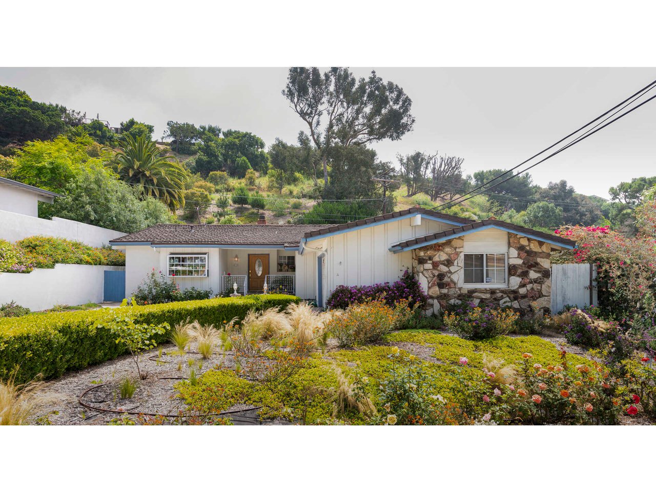 834 Jacon Wy