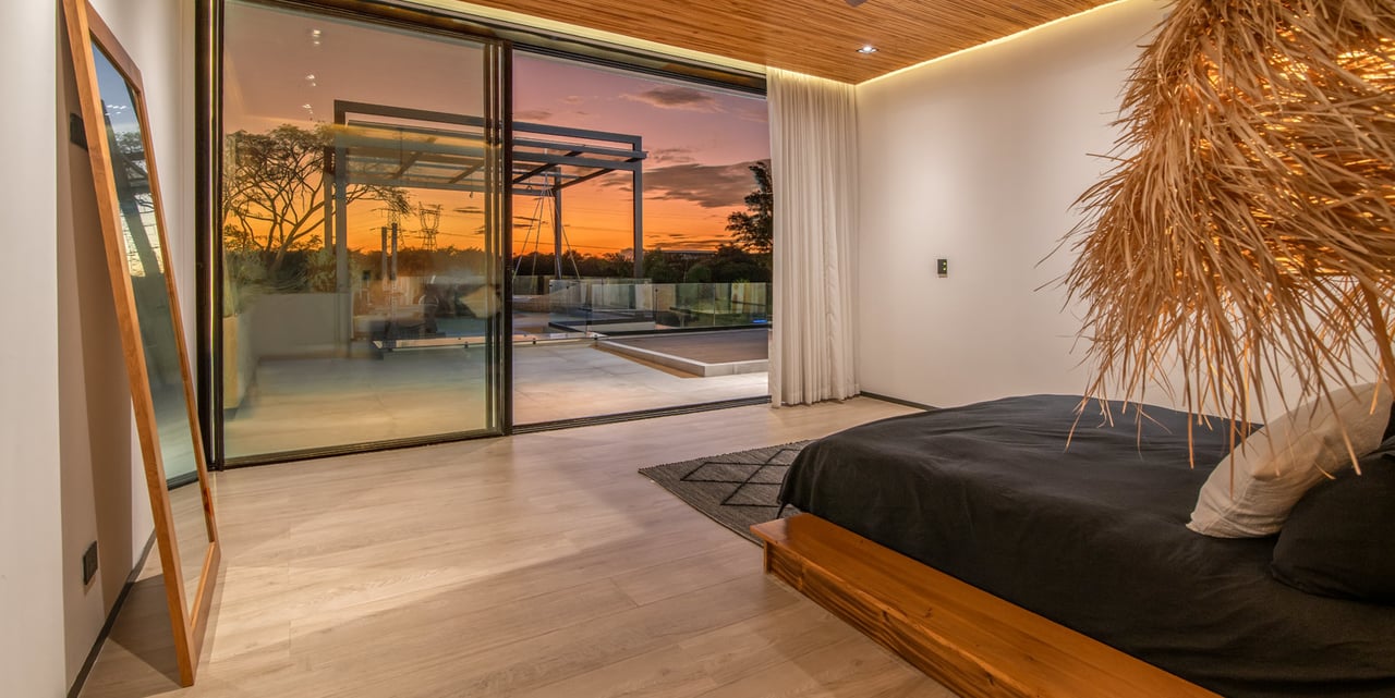 Contemporary Tropical Golf Estate, Santa Ana, San Jose