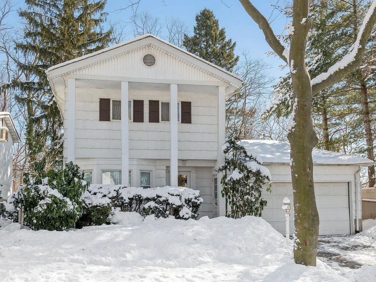 100 Radcliff Ave