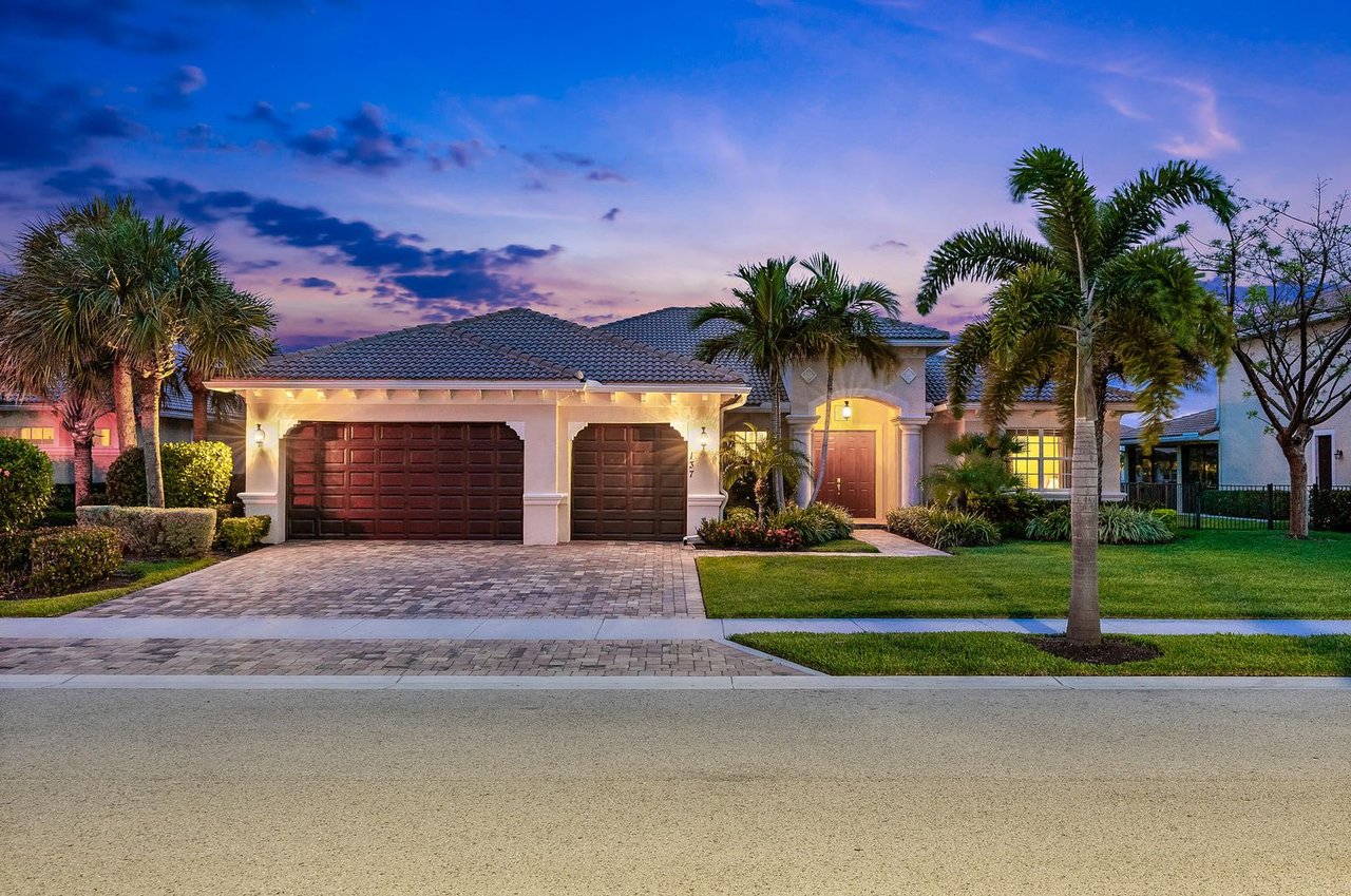 137 Casa Cir