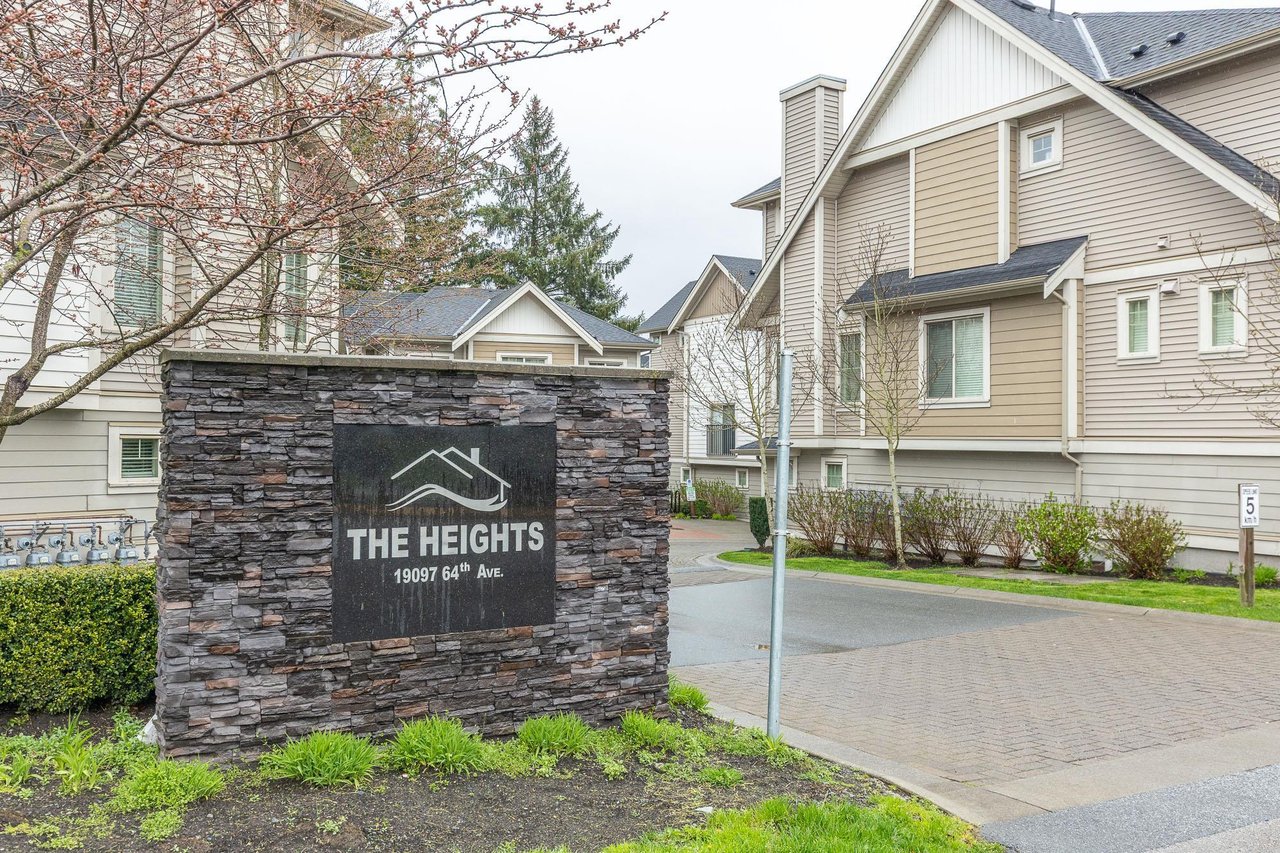 12-19097 64 Ave