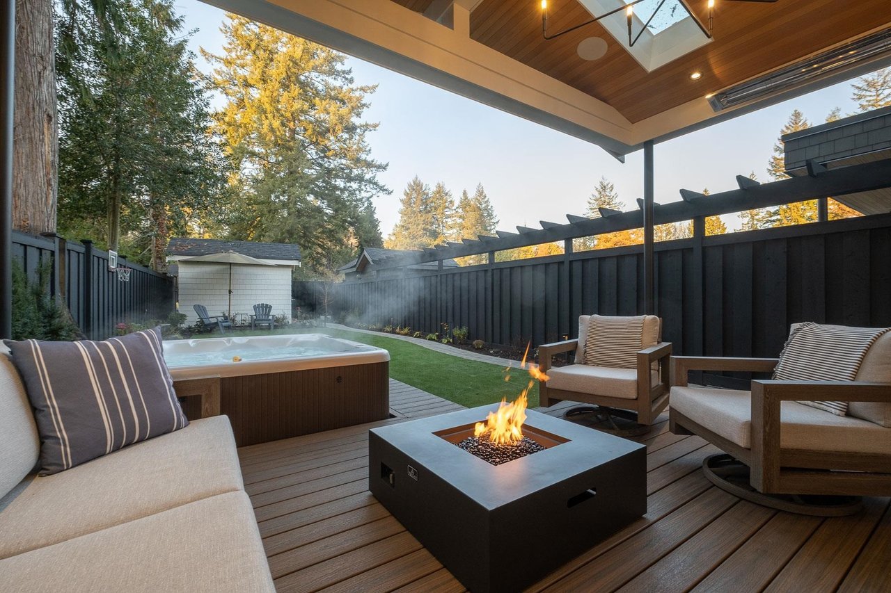 732 Westmoreland Cres