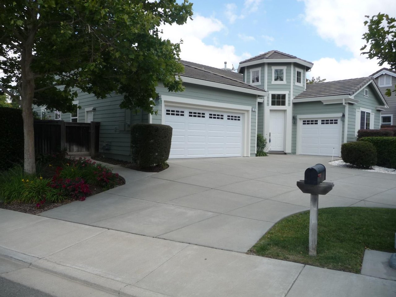 1175 Krona Ln