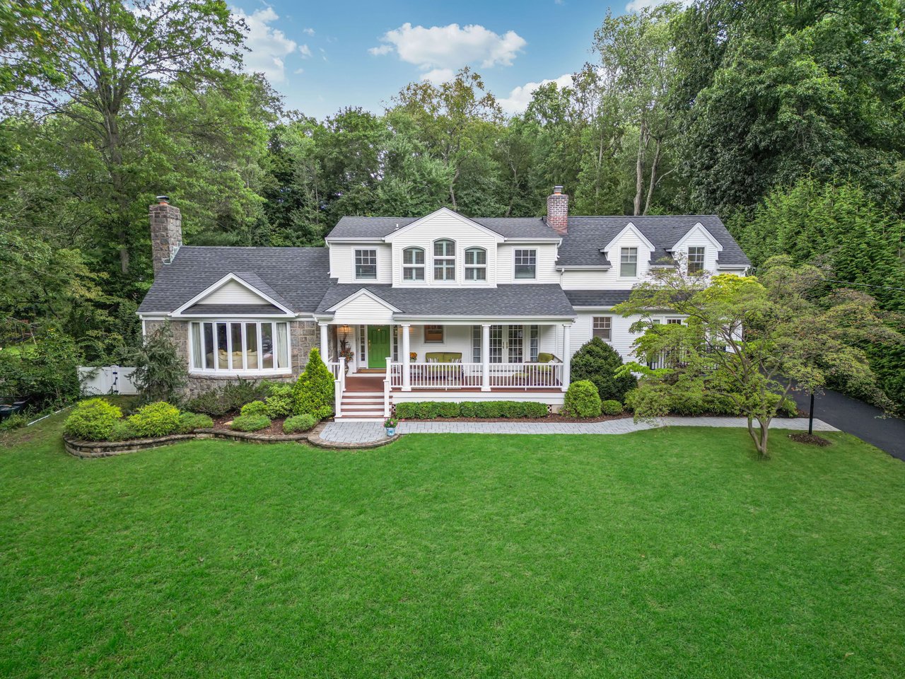 Ridgewood Colonial