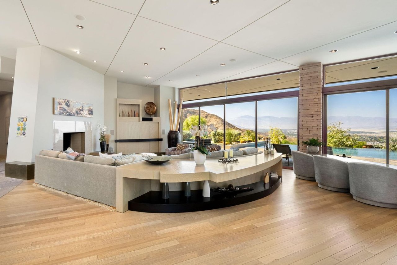 45 Sky Ridge Rd
