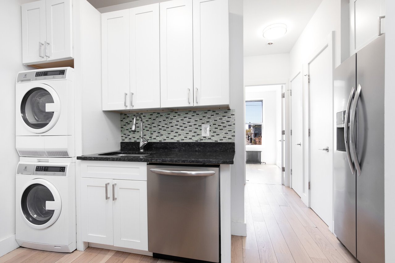 788 Madison Street, Apt 3L