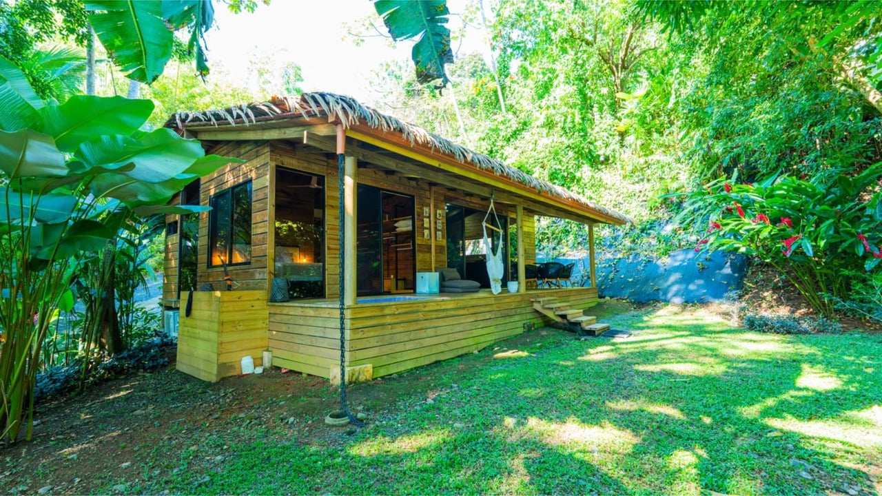 Solar Powered Coastal Luxury Estate, Dominical, Puntarenas