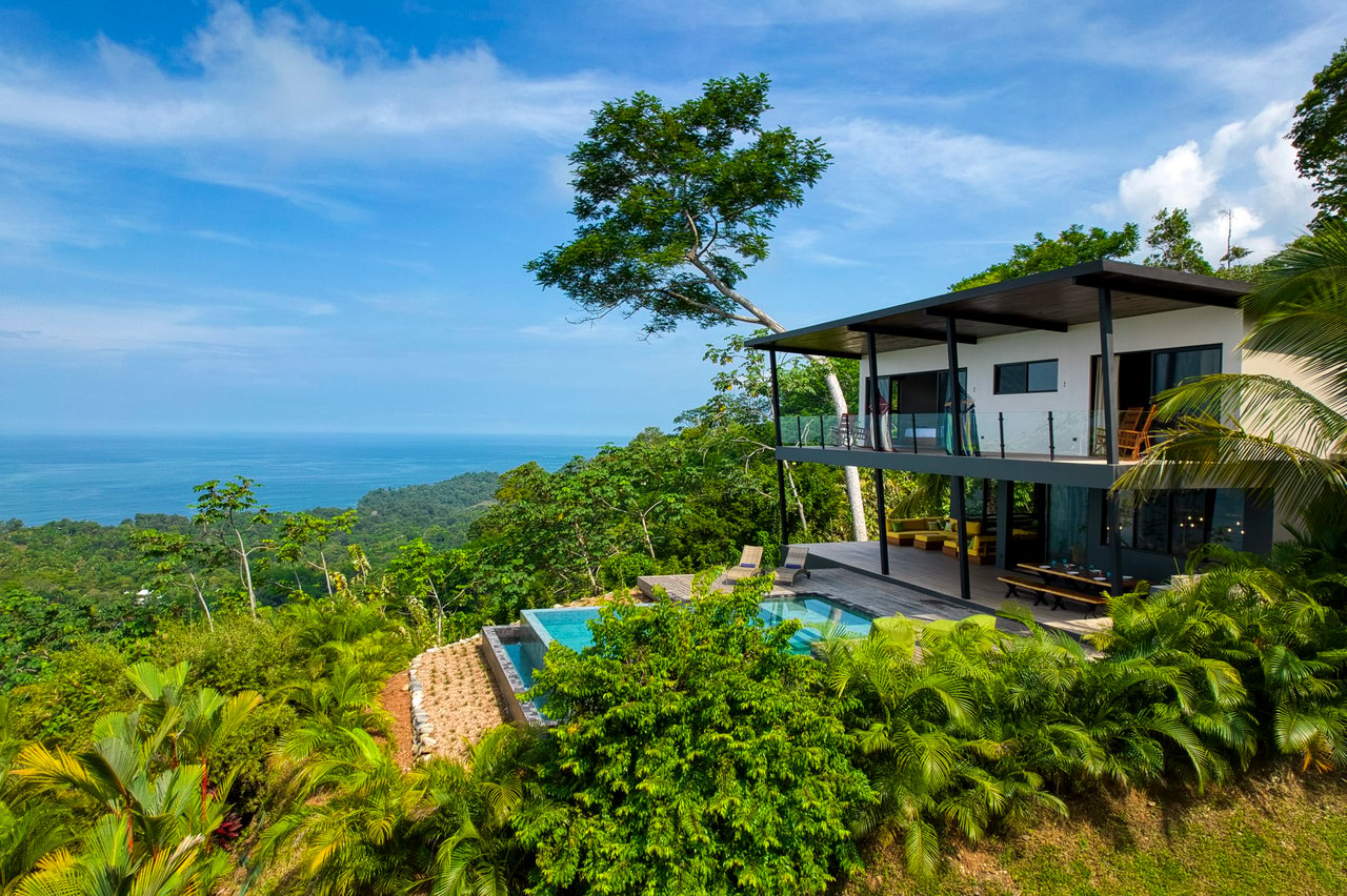 Ocean View Hermosa Retreat Villa in Uvita, Costa Rica