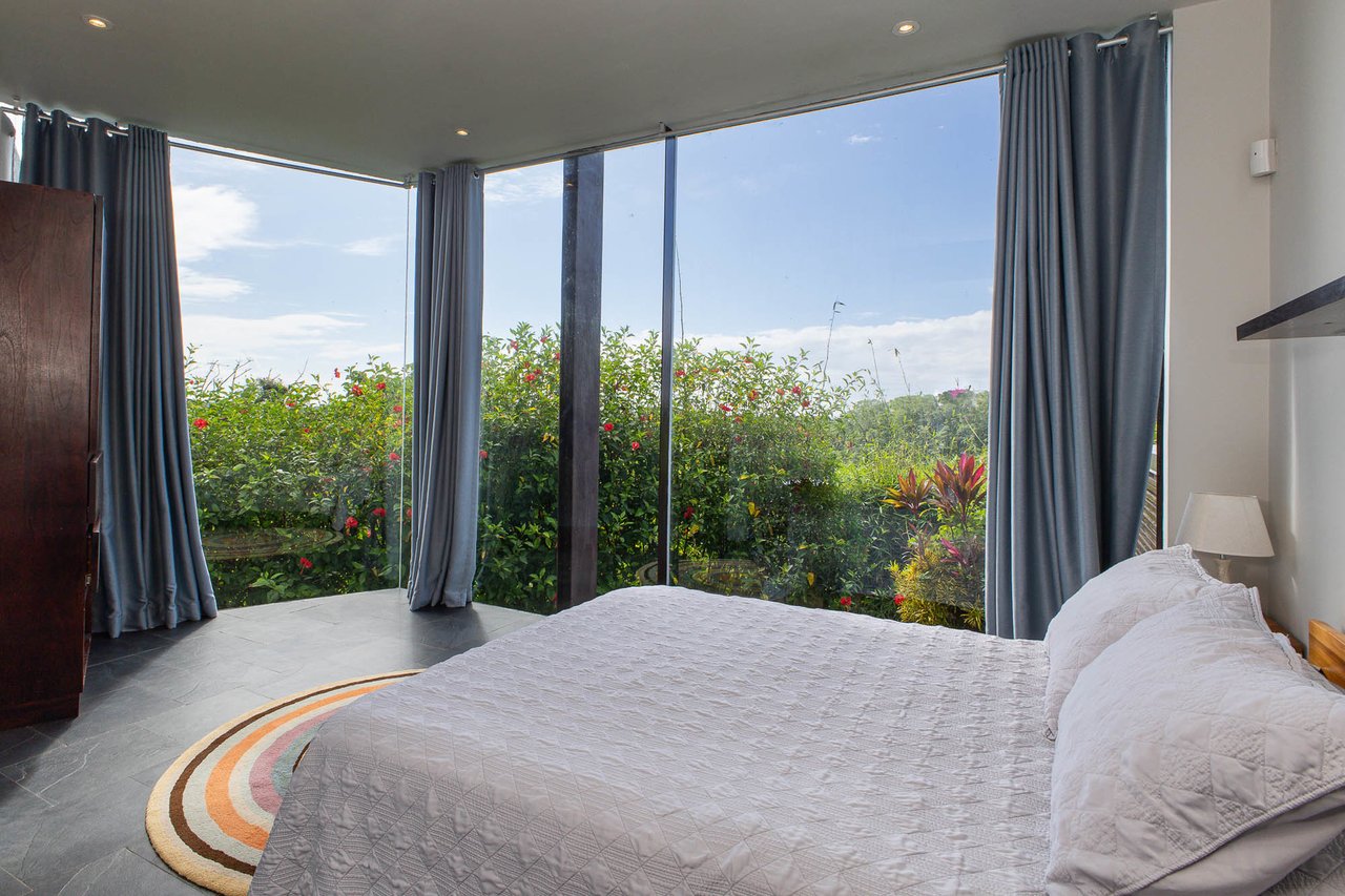 Private Ocean View Estate Near the Beach, Jaco, Puntarenas