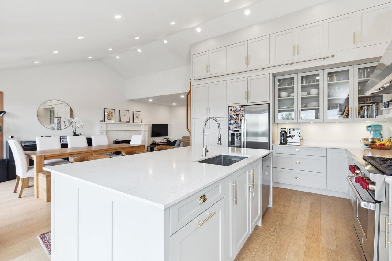 110 N Delta Avenue, Burnaby
