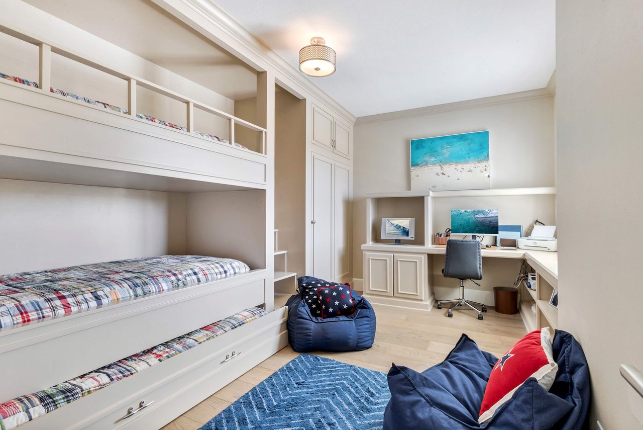 1435 High Bluff Drive