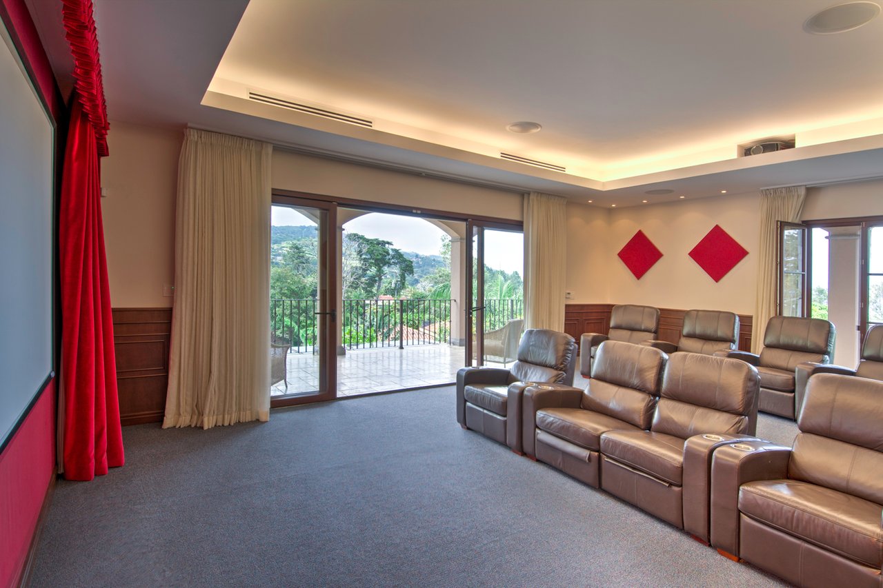Colonial View Tennis Estate, Escazu, San Jose