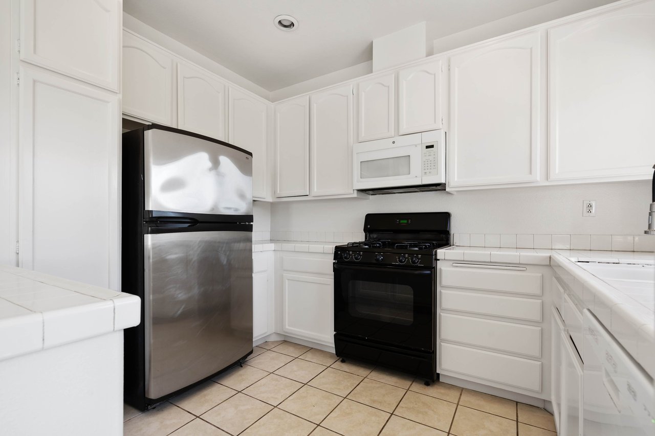 1472 Golfcrest Pl