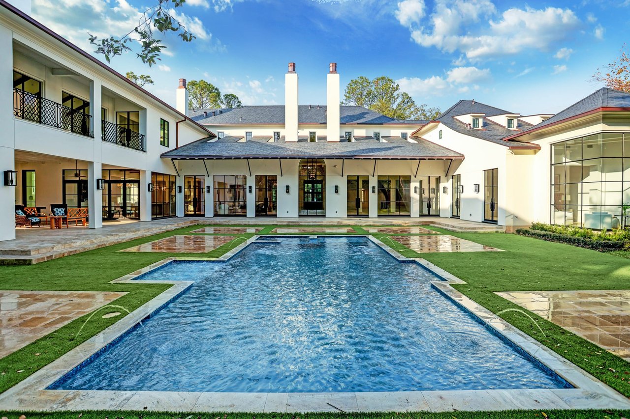 $16.5M River Oaks mansion is brand new, ready for its first owner