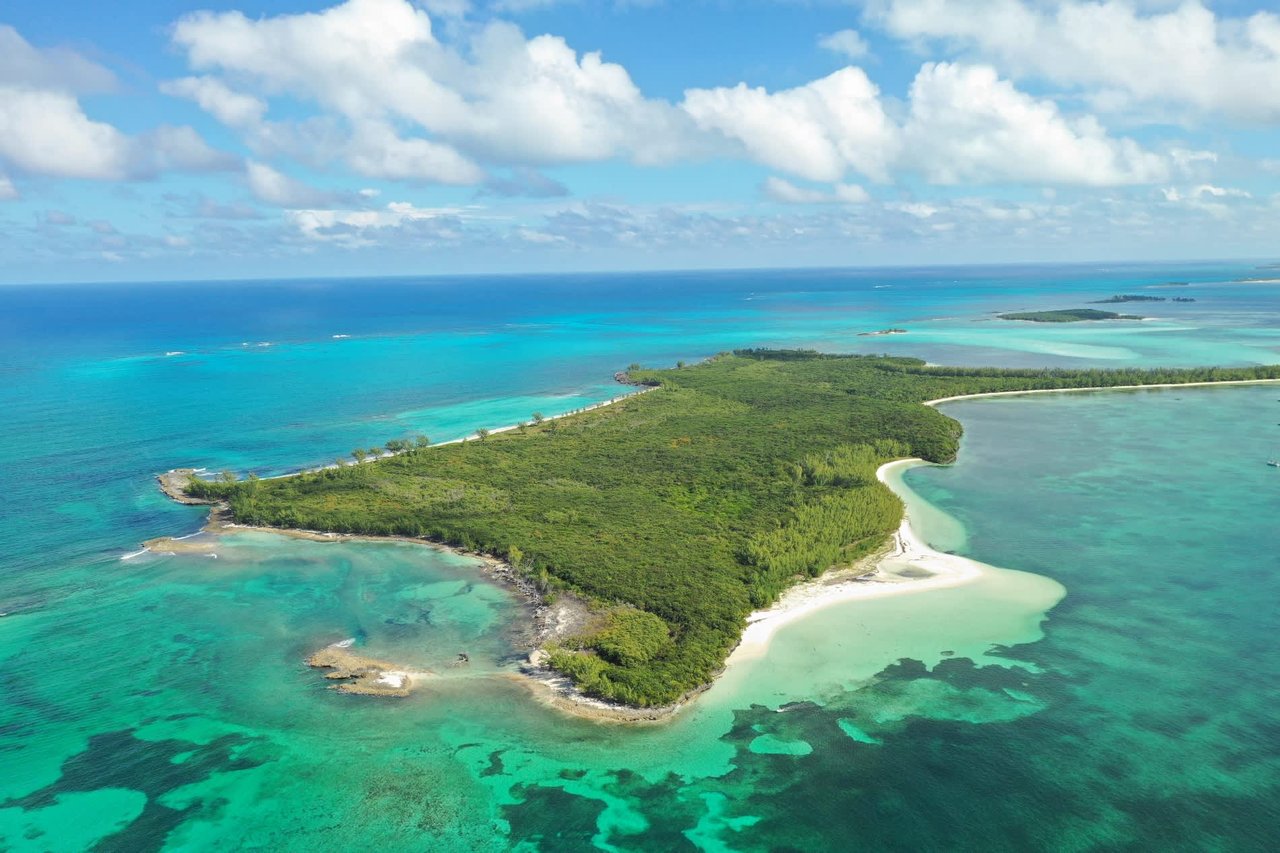 Powell Cay Private Island