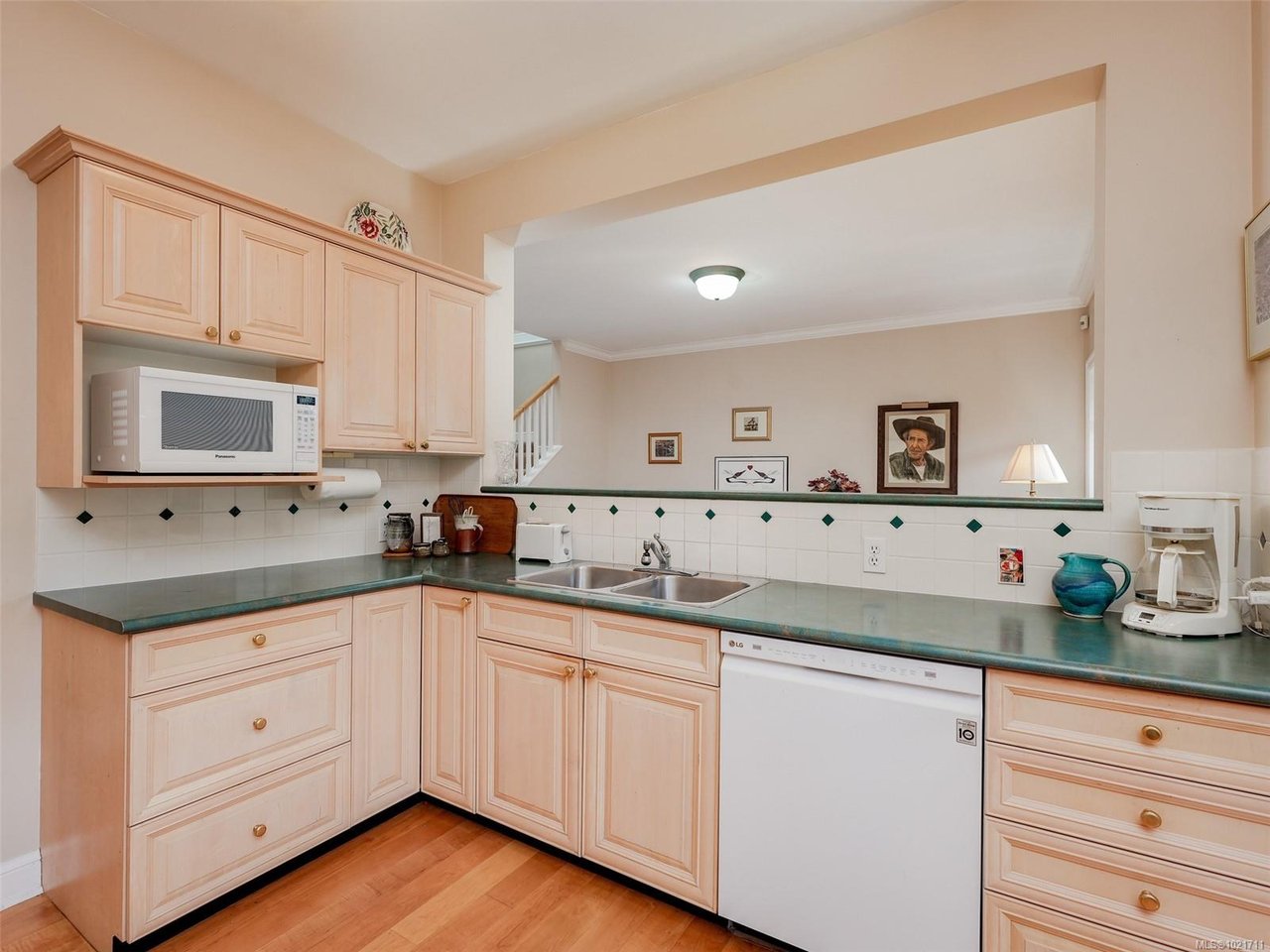 1-2573 Kilgary Pl
