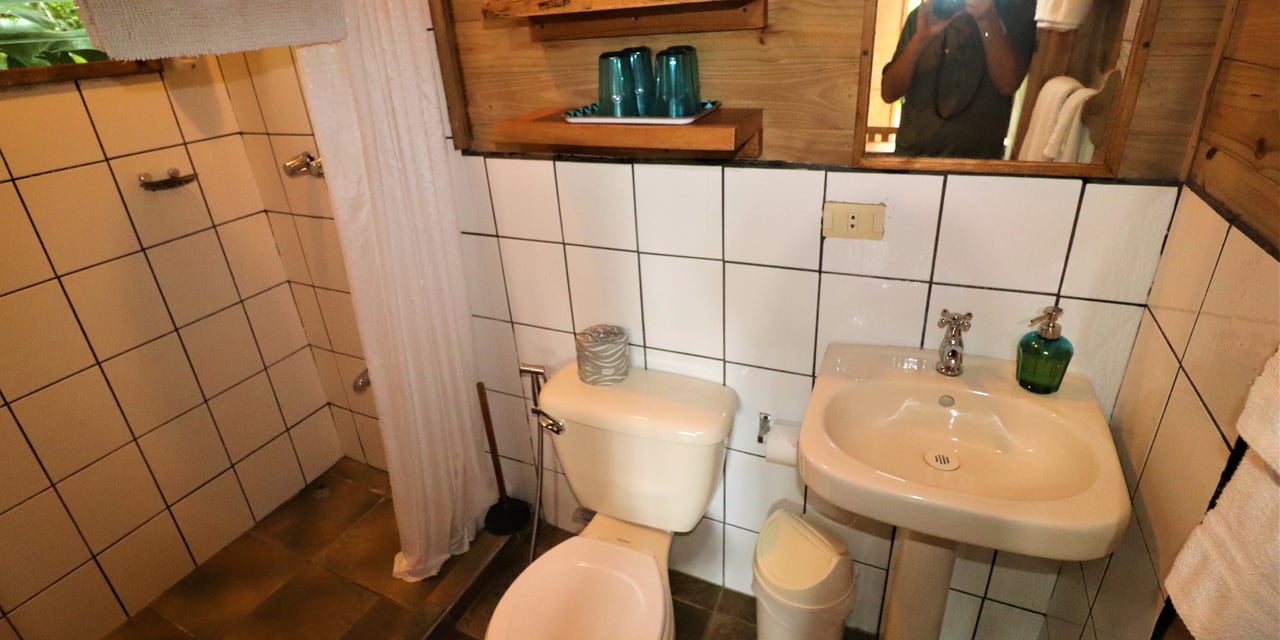 Riverfront Boutique Jungle Hotel, Ojochal, Puntarenas