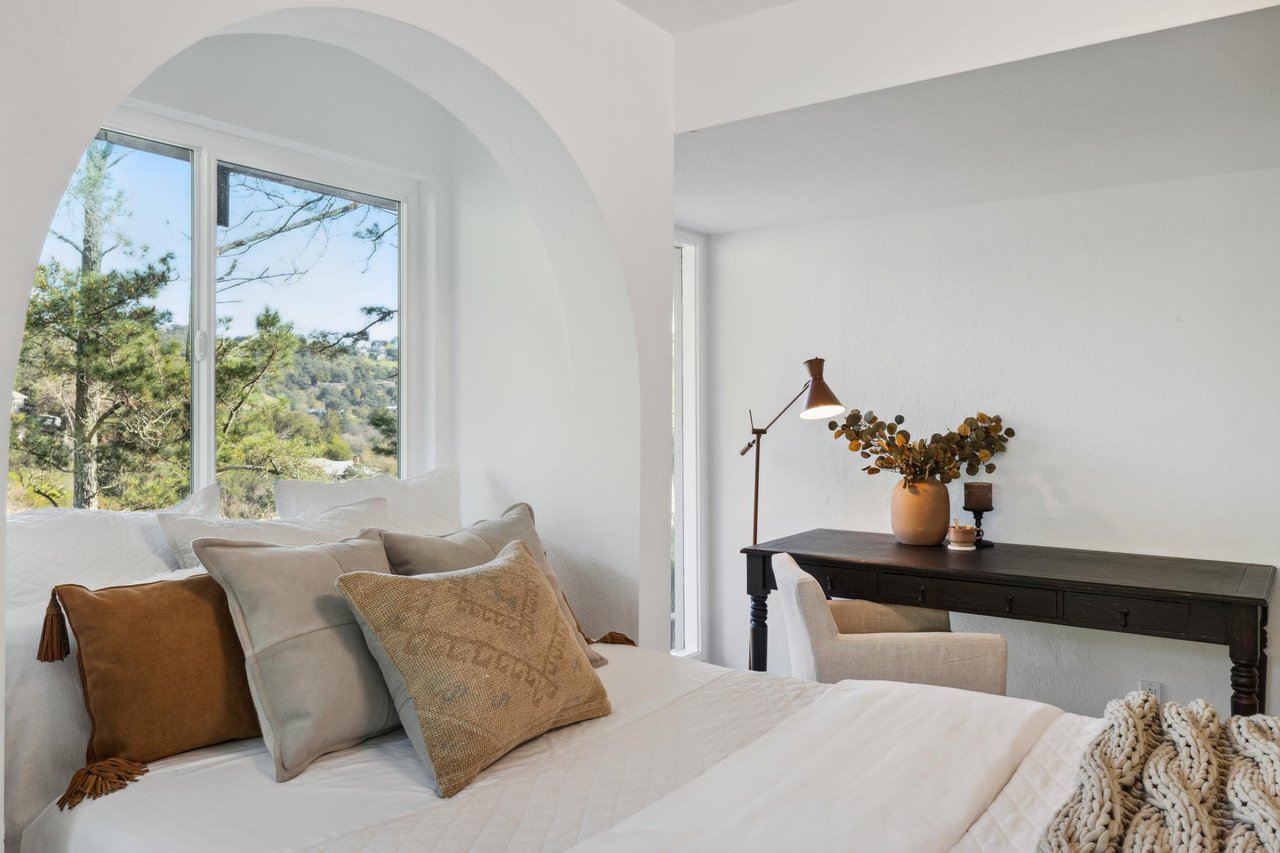 9 Oak Springs Drive, San Anselmo