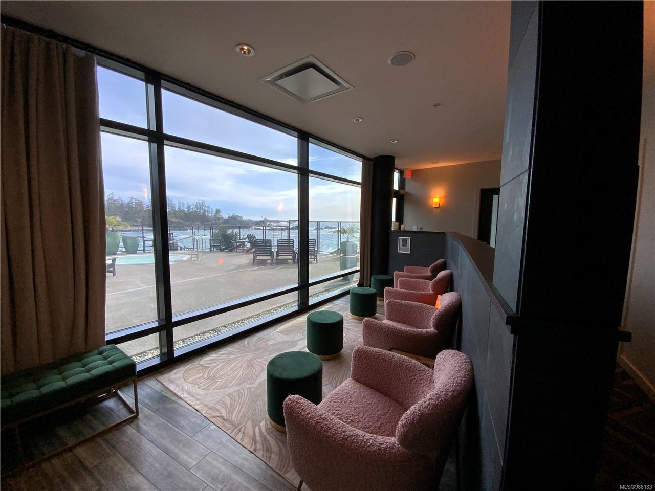 1402-596 Marine Dr