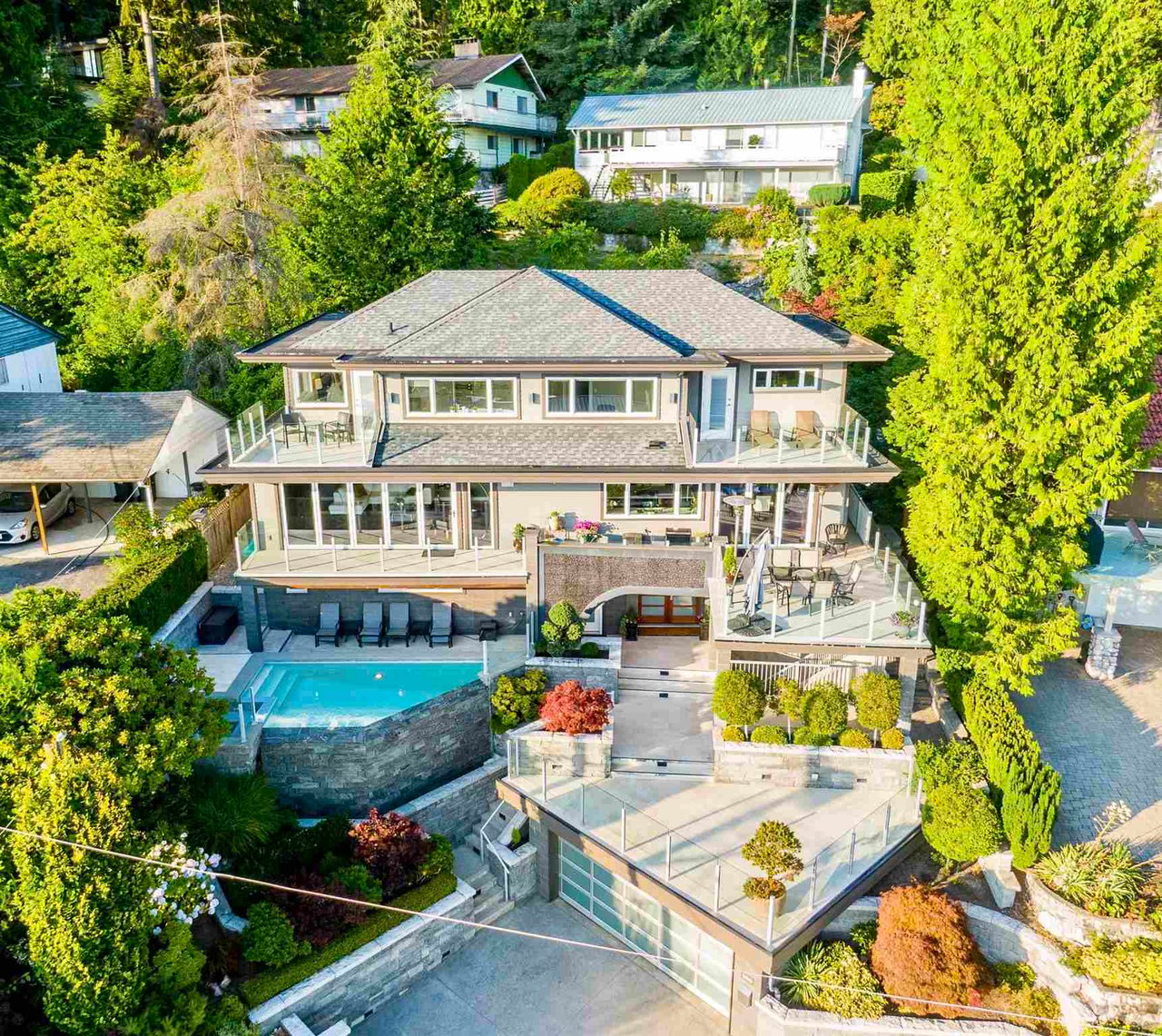 380 Newdale Ct