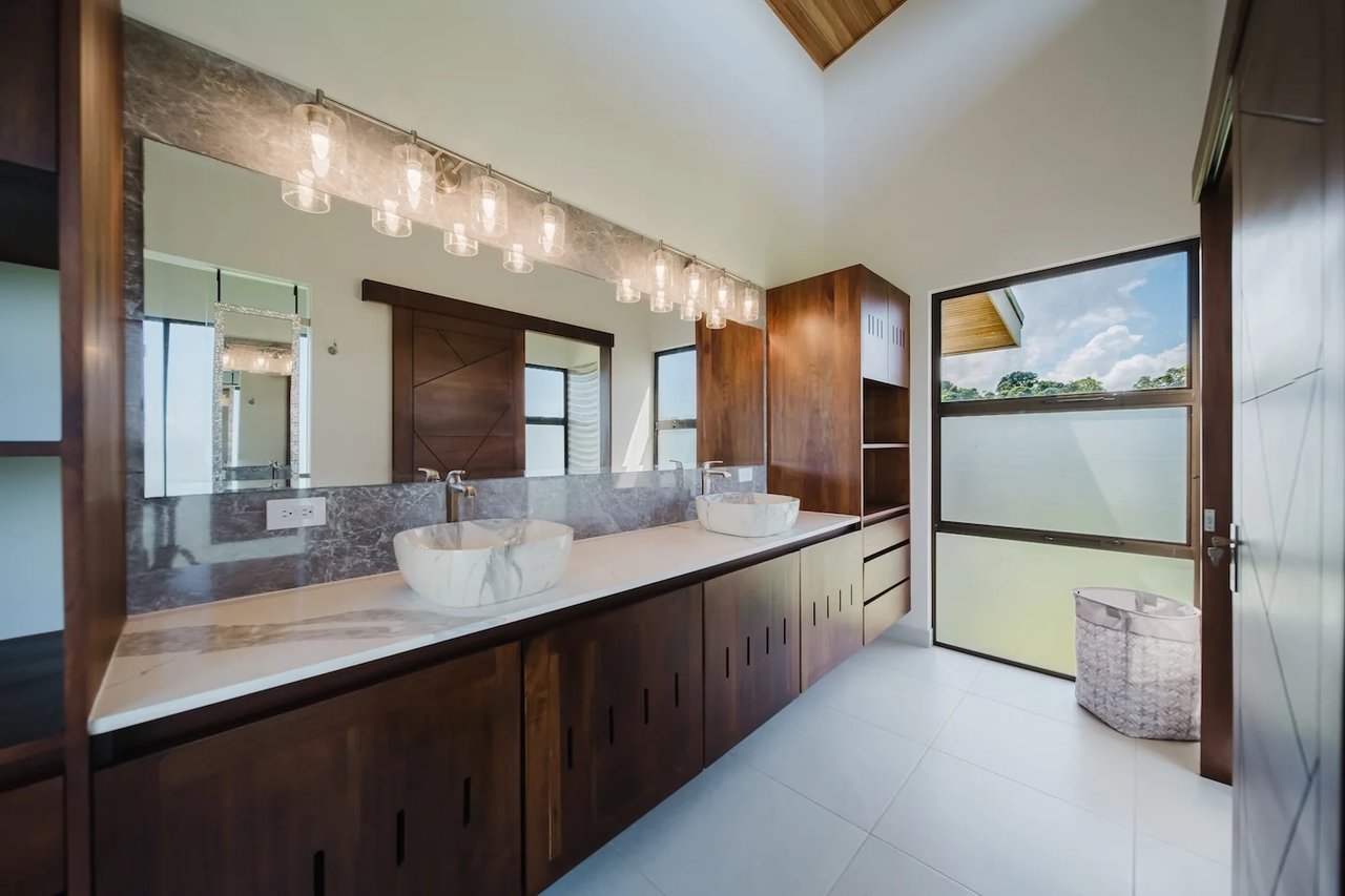 Ocean View Luxury Home, Ojochal, Puntarenas