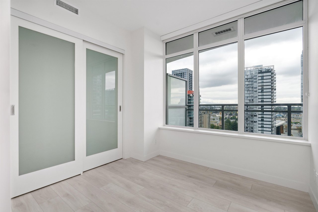 1805-13318 104 Ave