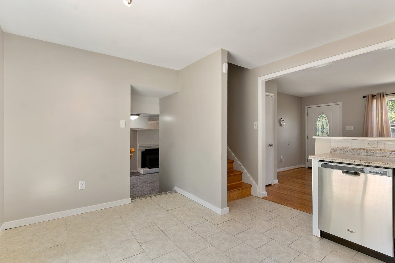 211 Carlstone Drive